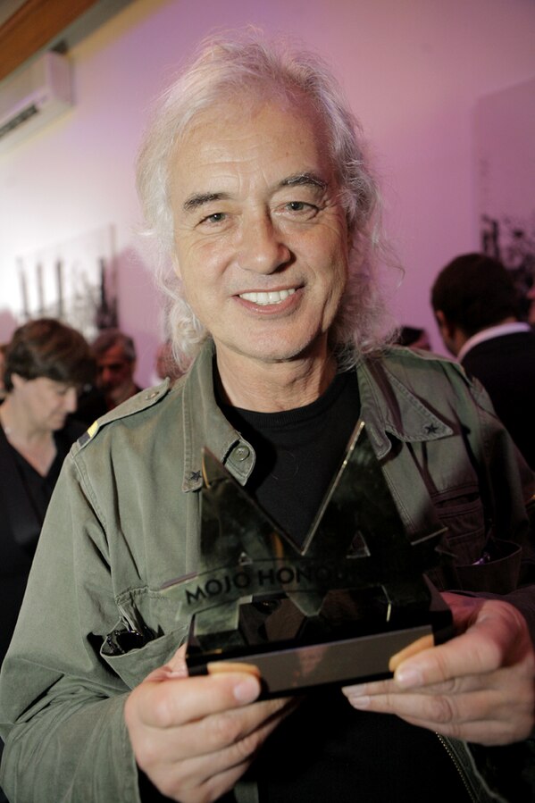 Jimmy_Page_2008